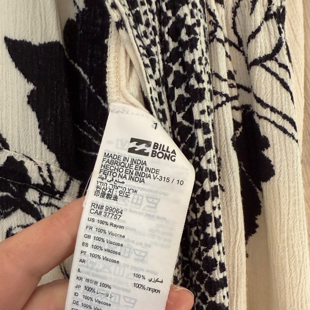 Billabong Floral Kimono Robe - Black and Cream - Picture 6 of 9